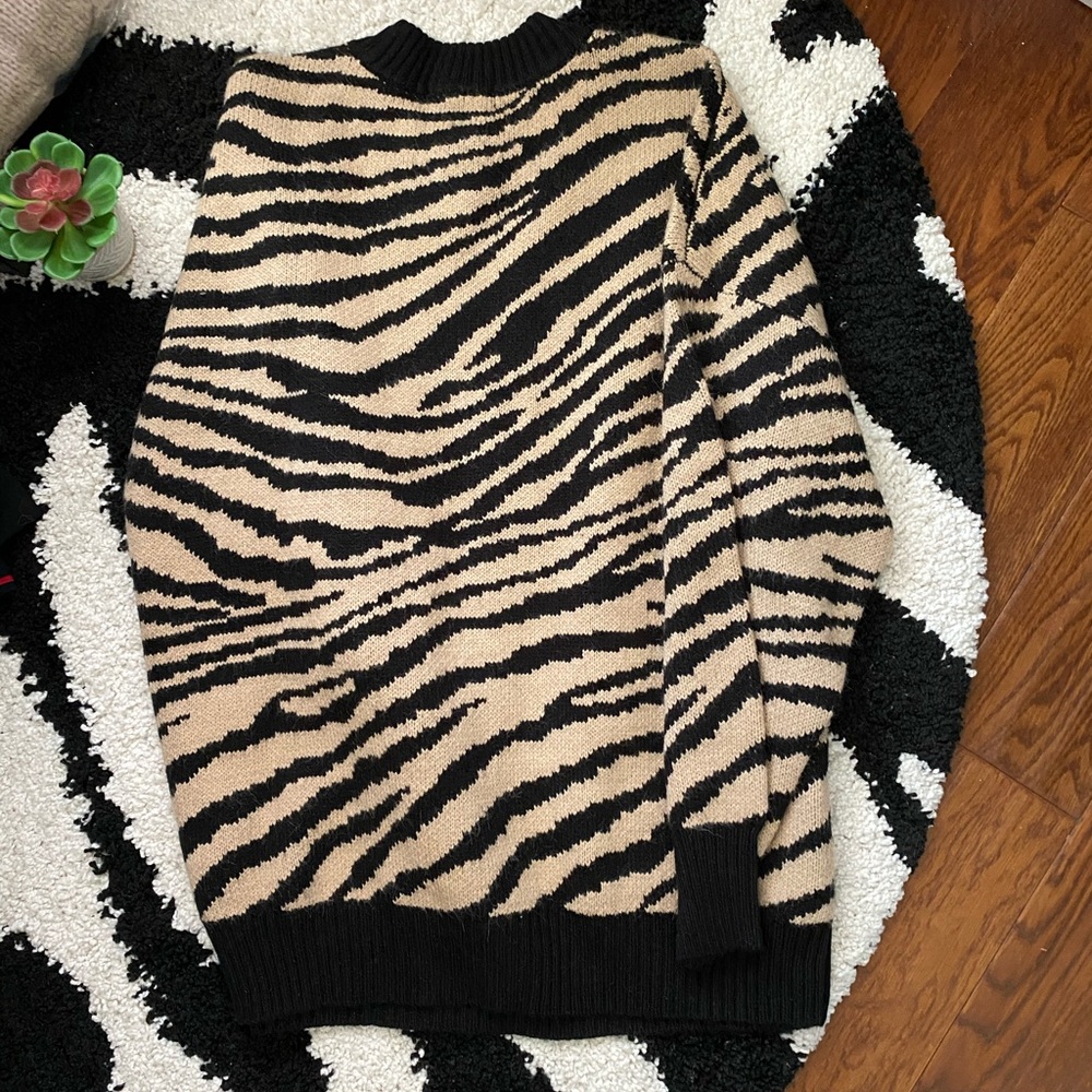 NWT Sanctuary Wild Kingdom Sweater Sz L - Picture 8 of 8